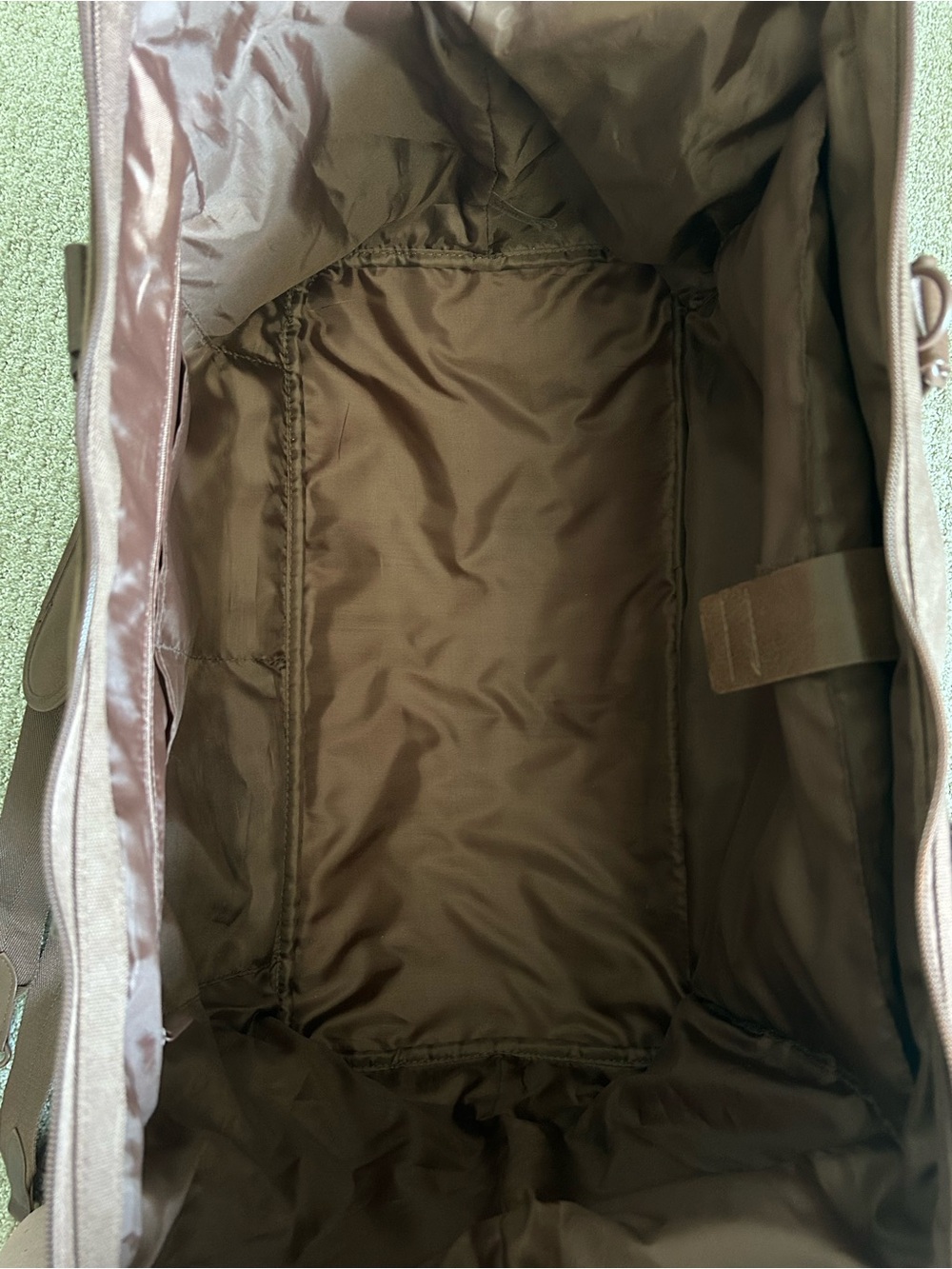 BEIS The Weekender Maple Bag - Picture 7 of 16